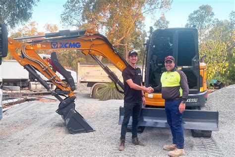 brisbane mini excavators